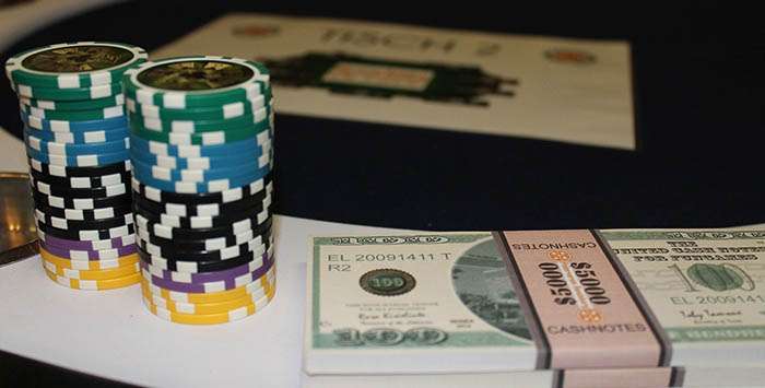TXS Holdem Poker - spil poker mod casinoet
